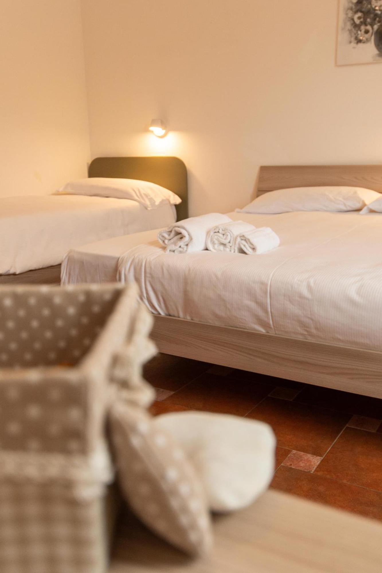 Vigneto - Italian Restaurant & B&B Villa Rosa Di Martinsicuro Bagian luar foto
