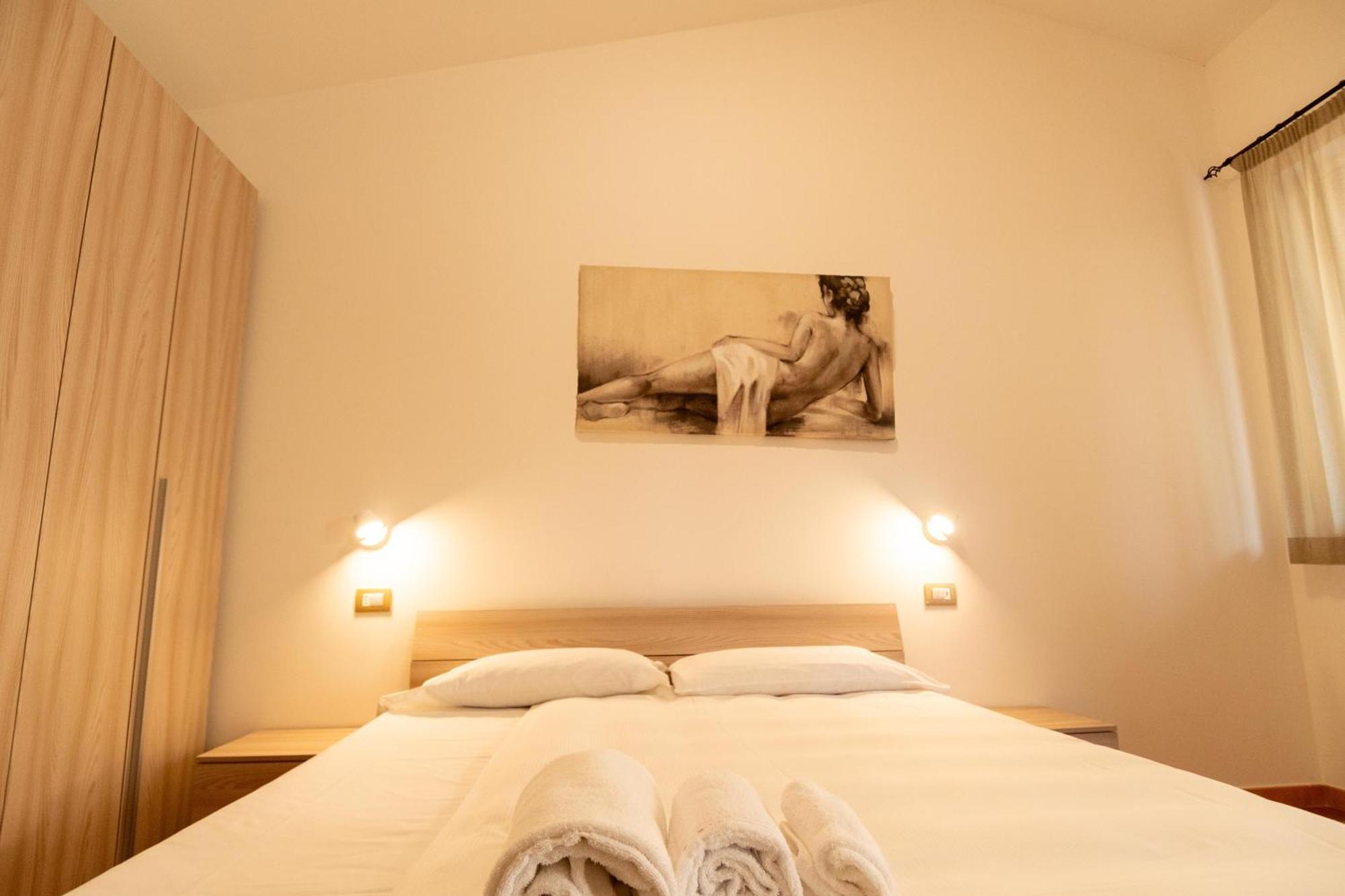 Vigneto - Italian Restaurant & B&B Villa Rosa Di Martinsicuro Bagian luar foto